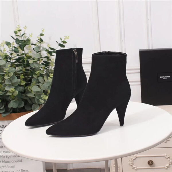 Yves Saint Laurent #709452-1 Boots For Women - Image 2