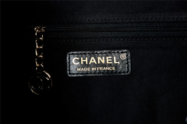 CC Colorful Letters Woolen Plaid Beach Bag - Image 5