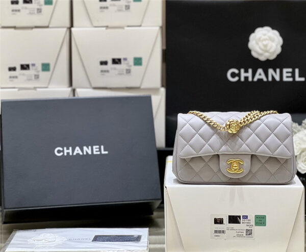 CC CF camellia flap bag - Image 5