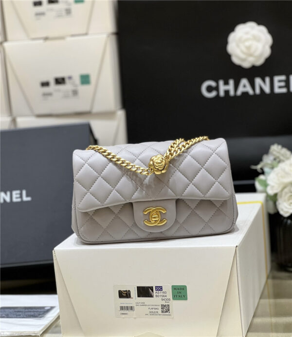 CC CF camellia flap bag - Image 2