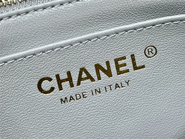 CC CF camellia flap bag small - Image 4