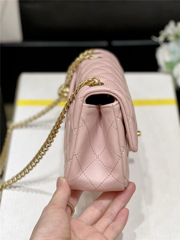 CC CF camellia flap bag - Image 6