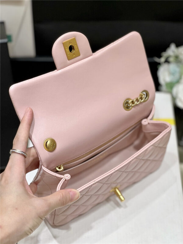 CC CF camellia flap bag - Image 7