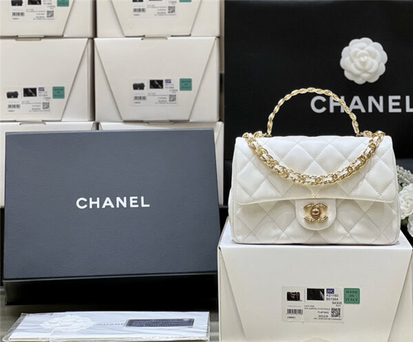 CC CF mini lambskin bag - Image 6