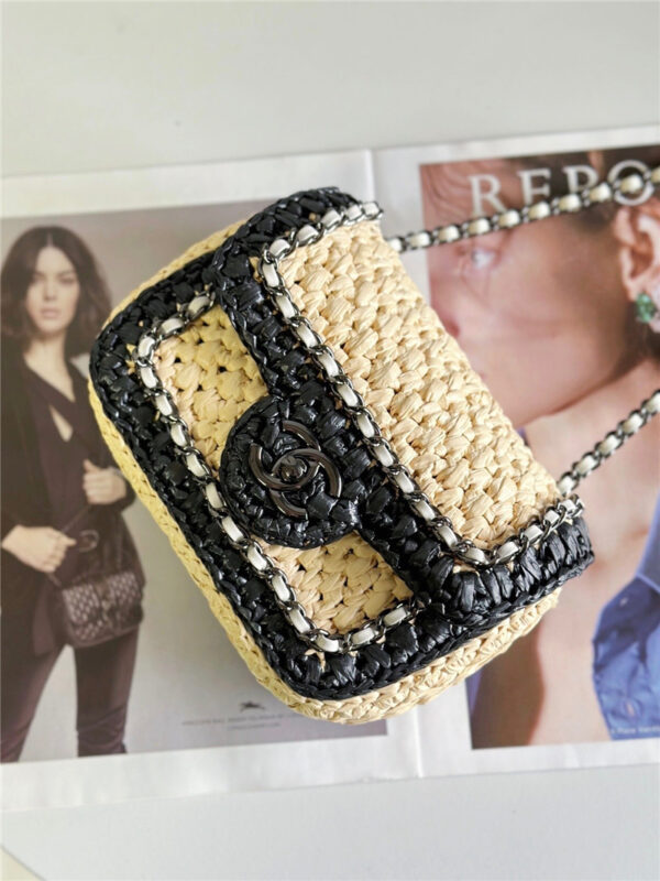 CC handwoven CF bag - Image 6