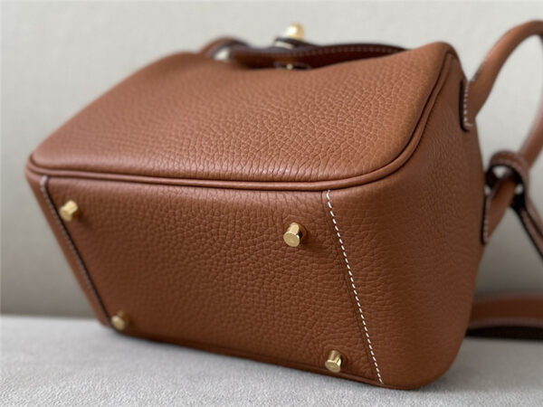Hermès Mini Lindy Bag Brown - Image 3