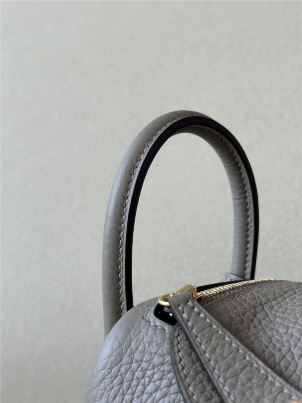 Hermès Mini Lindy Bag Grey - Image 6