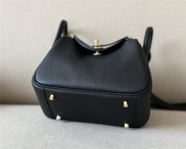 Hermès Mini Lindy Bag Black - Image 5