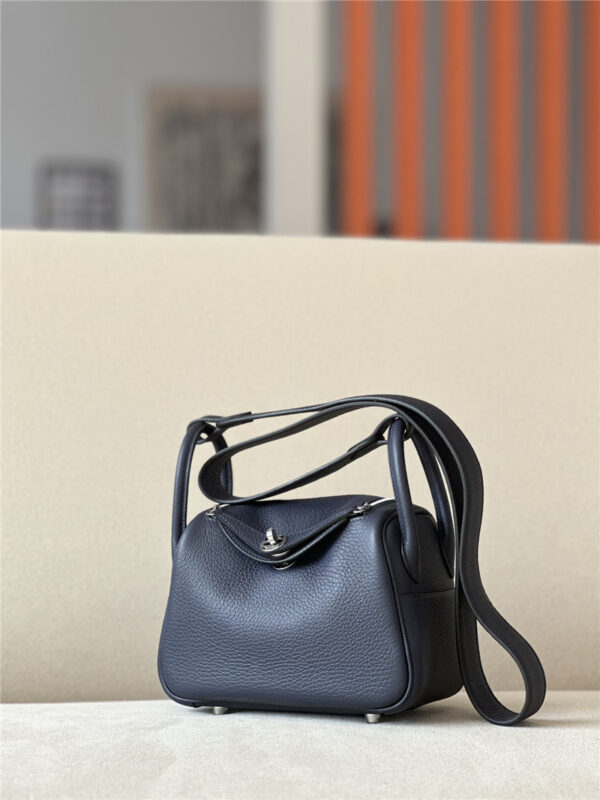 Hermès Mini Lindy Bag Black - Image 8