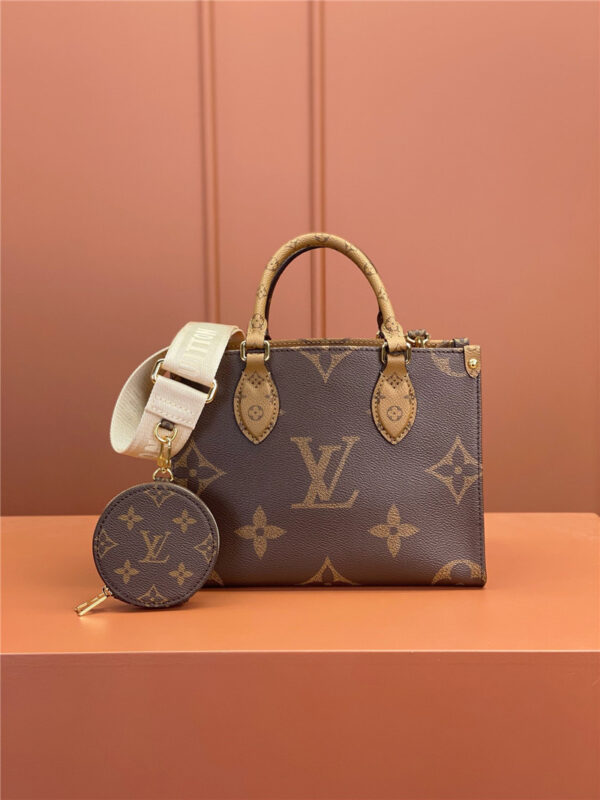 Louis Vuitton LV Onthego Small Bag - Image 3