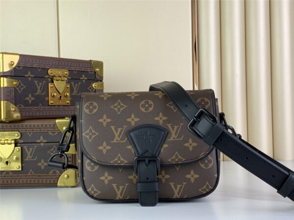 Louis Vuitton Montsouris Messenger PM Shoulder Bag - Image 6