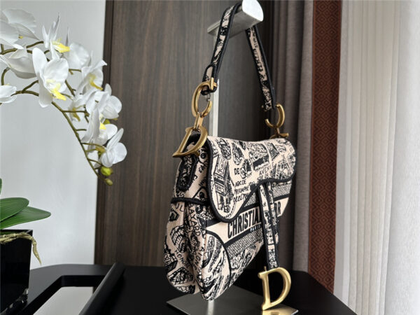 Dior Black Embroidered Denim Saddle Bag - Image 2