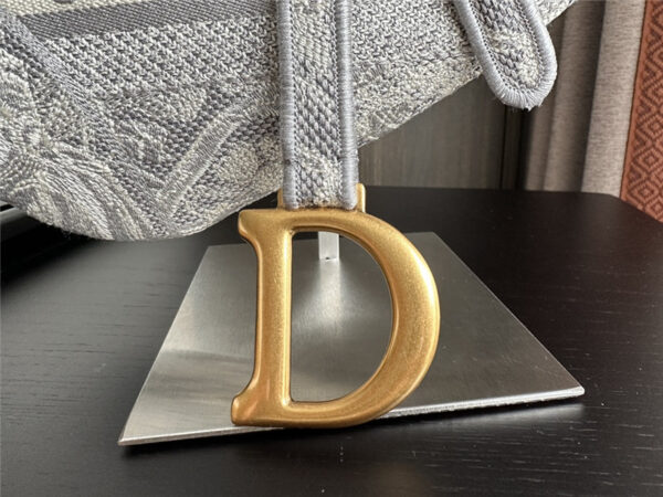 Dior Grey Embroidered Denim Saddle Bag - Image 3