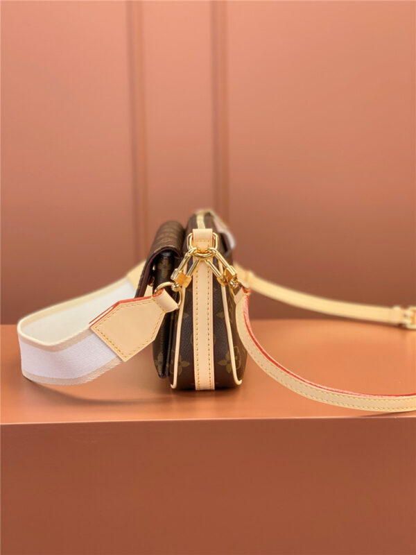 Louis Vuitton LV Vibe Bag - Image 6