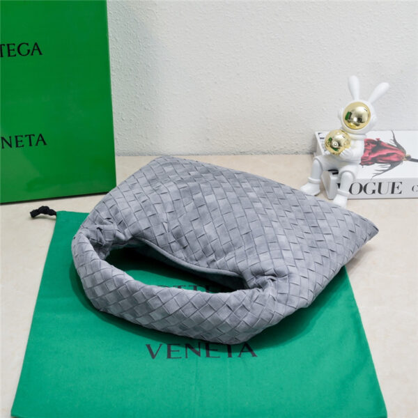 Bottega Veneta nubuck leather hop bag - Image 5