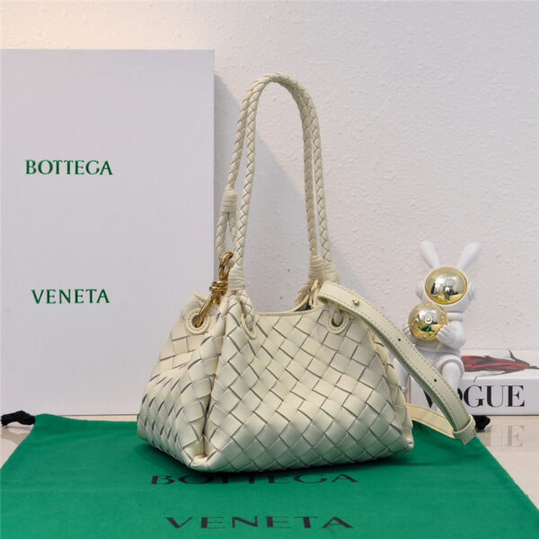 bottega veneta parachute leather shoulder bag - Image 5