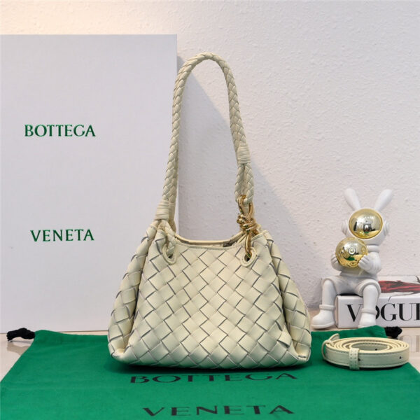 bottega veneta parachute leather shoulder bag - Image 3