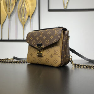 Louis Vuitton LV Pochette Métis Bag