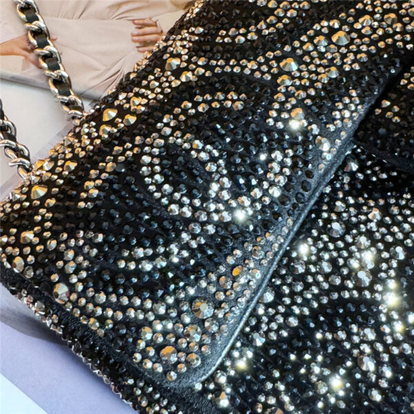 CC pearl cf rhinestone flap bag - Image 8