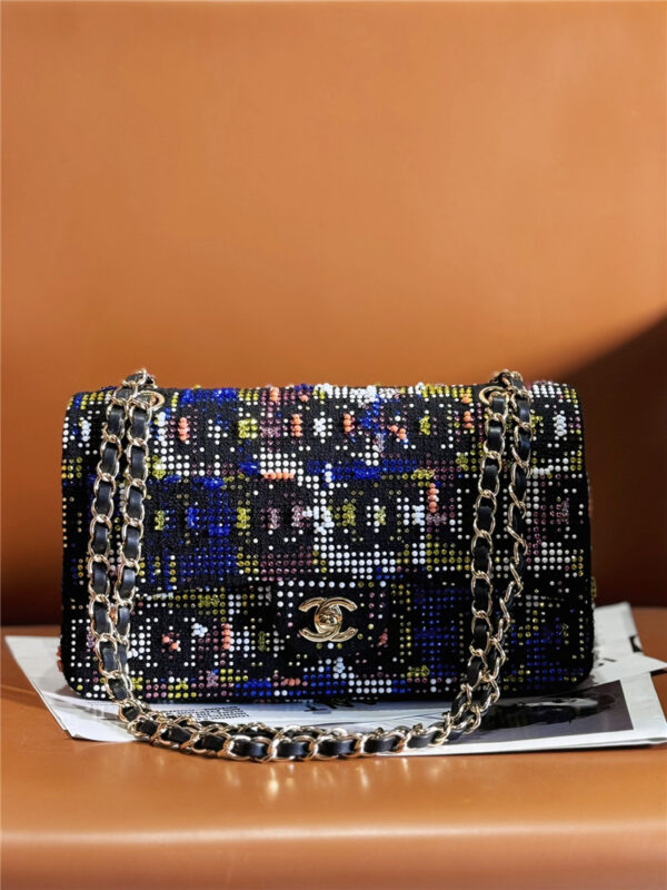 CC limited edition embroidered twill CF bag - Image 5