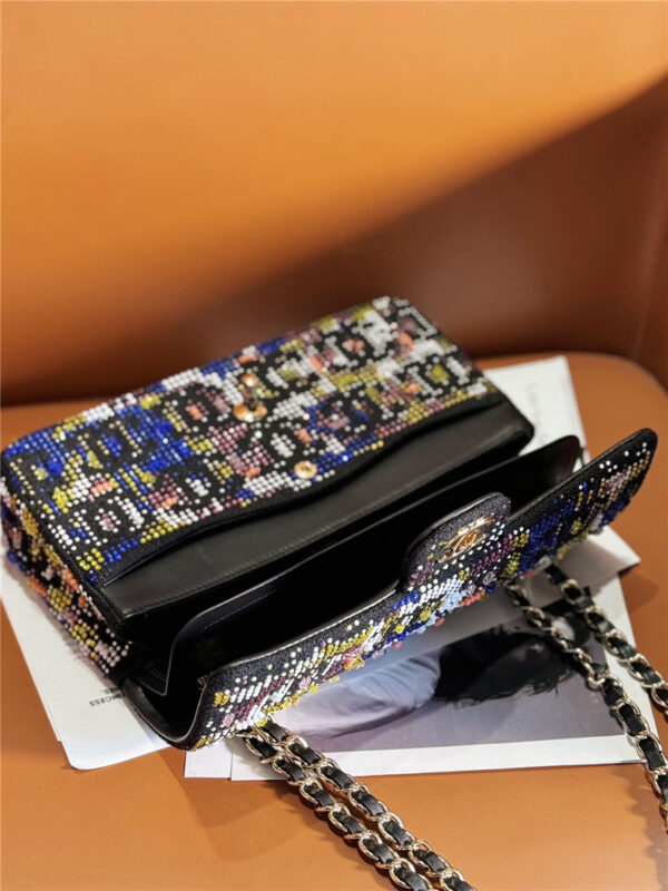 CC limited edition embroidered twill CF bag - Image 6