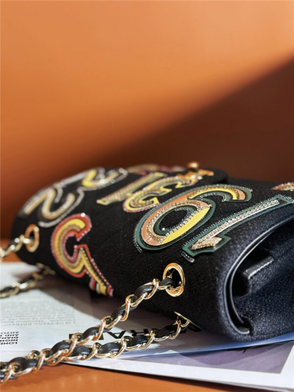 CC limited edition woolen CF bag - Image 6