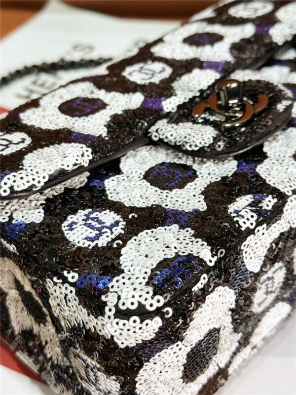 CC camellia CF flap bag - Image 6