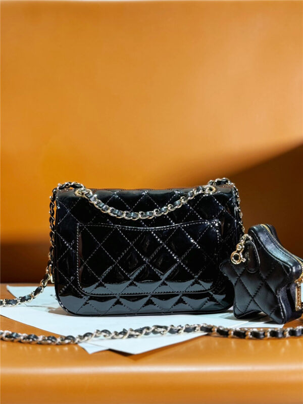 CC patent leather CF star bag - Image 7