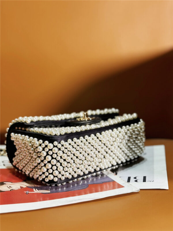 CC pearl cf flap bag - Image 3