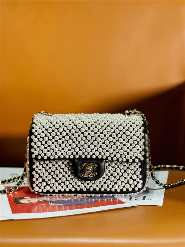 CC pearl cf flap bag - Image 4