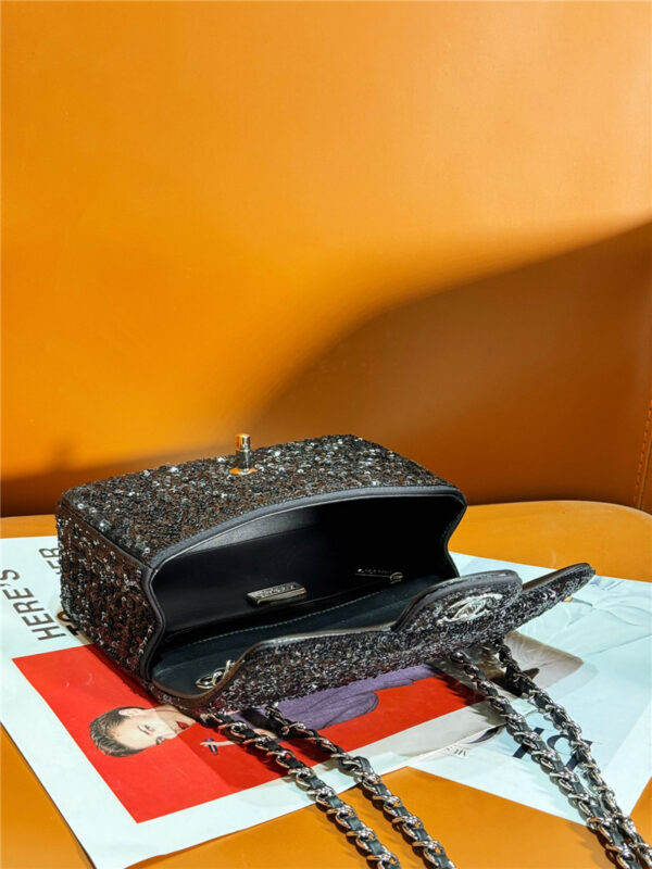CC CF sequin bag - Image 7