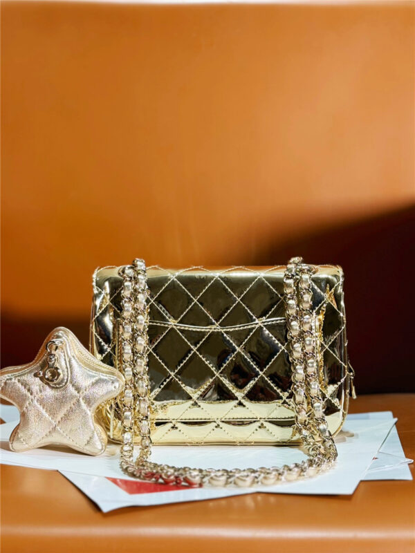 CC patent leather CF star bag - Image 3