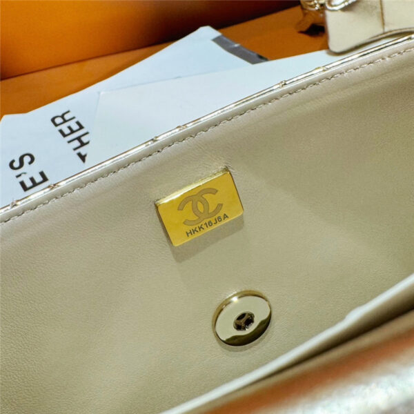CC patent leather CF star bag - Image 6