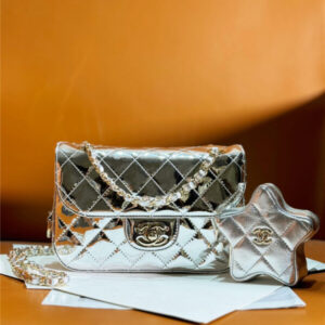 CC patent leather CF star bag