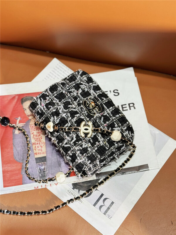 CC love CC logo flap bag - Image 5
