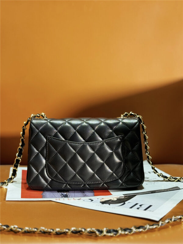 CC CF badge bag small - Image 4