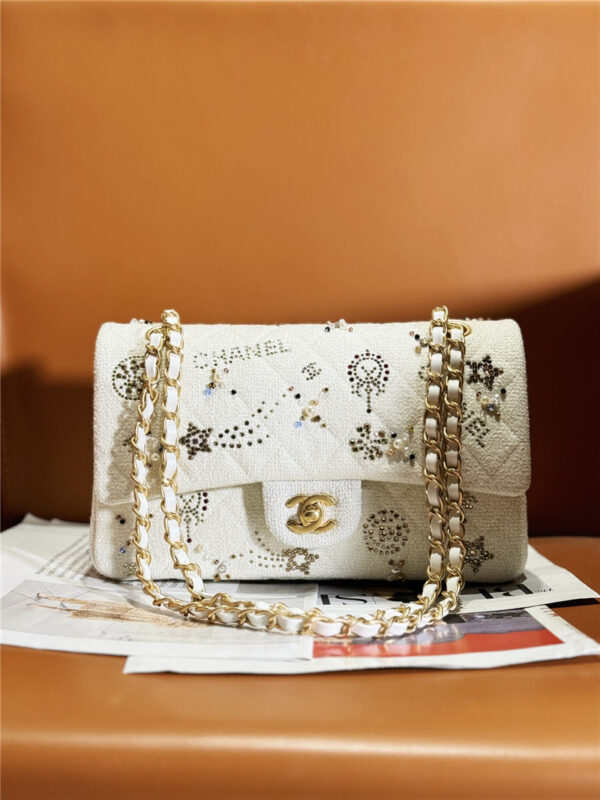 CC cf pearl flap bag - Image 3