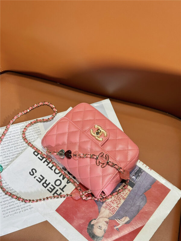 CC love CC logo flap bag - Image 3