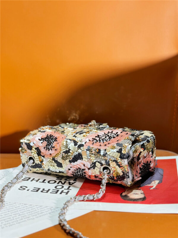CC limited edition CF sequin bag - Image 2