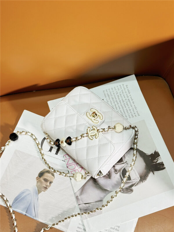 CC love CC logo flap bag - Image 2