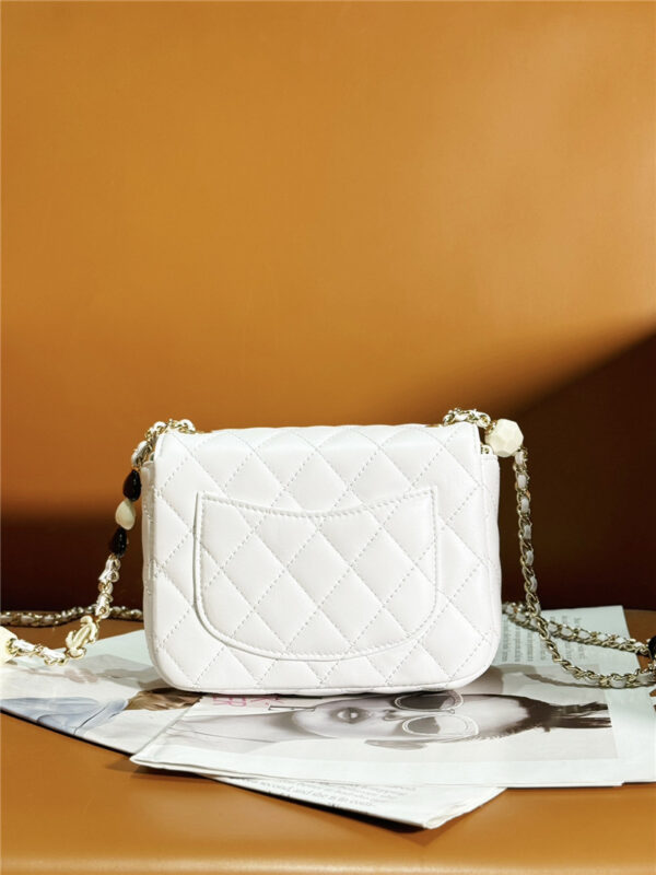CC love CC logo flap bag - Image 5