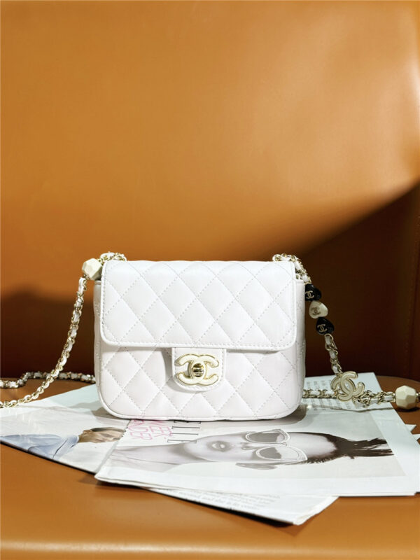 CC love CC logo flap bag - Image 6