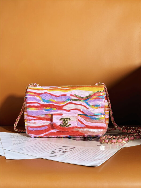CC limited sequin CF bag - Image 3
