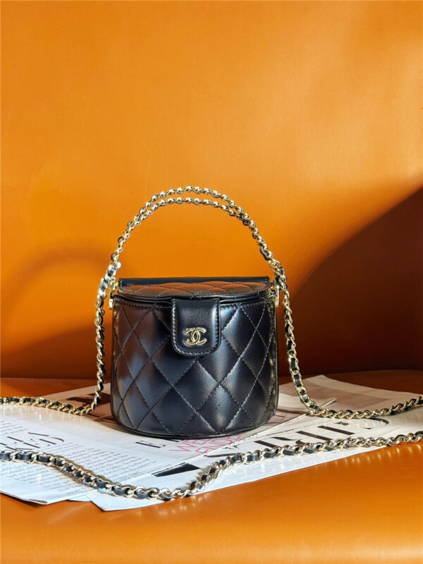 CC handle cosmetic bag - Image 6