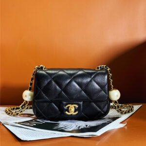 CC Pearl Black Classic CF Bag Small