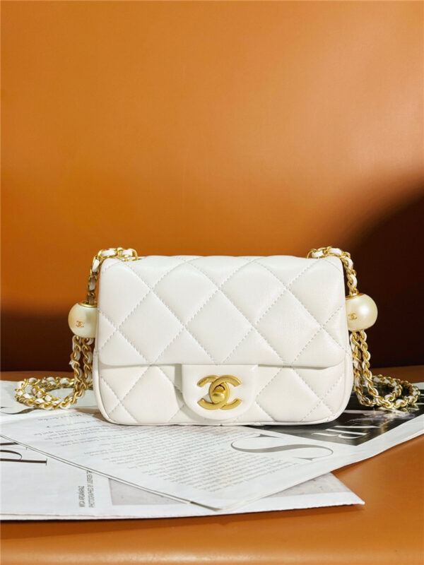 CC Pearl White Classic CF Bag Small - Image 8