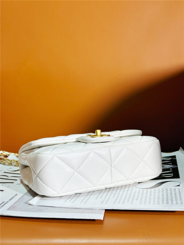 CC Classic Pearl White CF Bag - Image 4