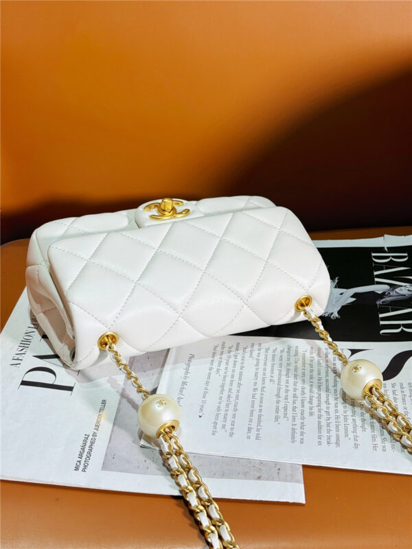 CC Classic Pearl White CF Bag - Image 7