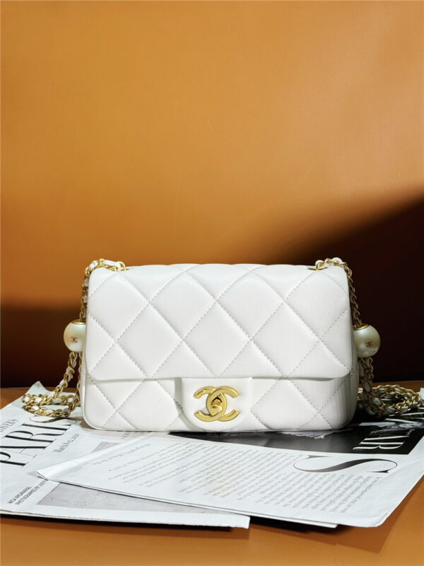 CC Classic Pearl White CF Bag