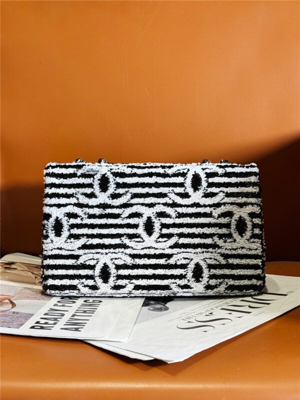 Chanel Sequin CF bag - Image 7